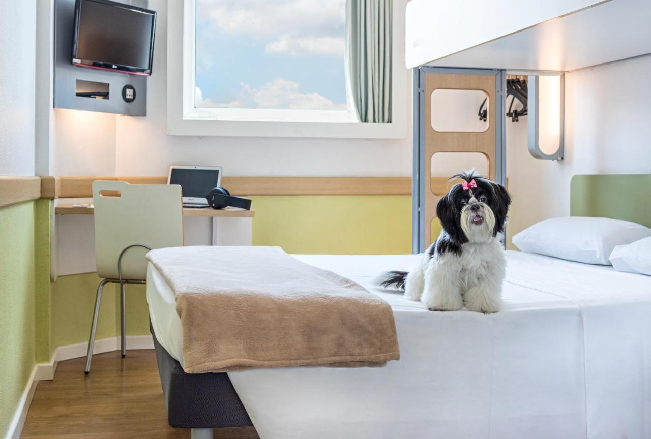 Ibis Budget Issy Les Moulineaux Paris Ouest Exterior foto